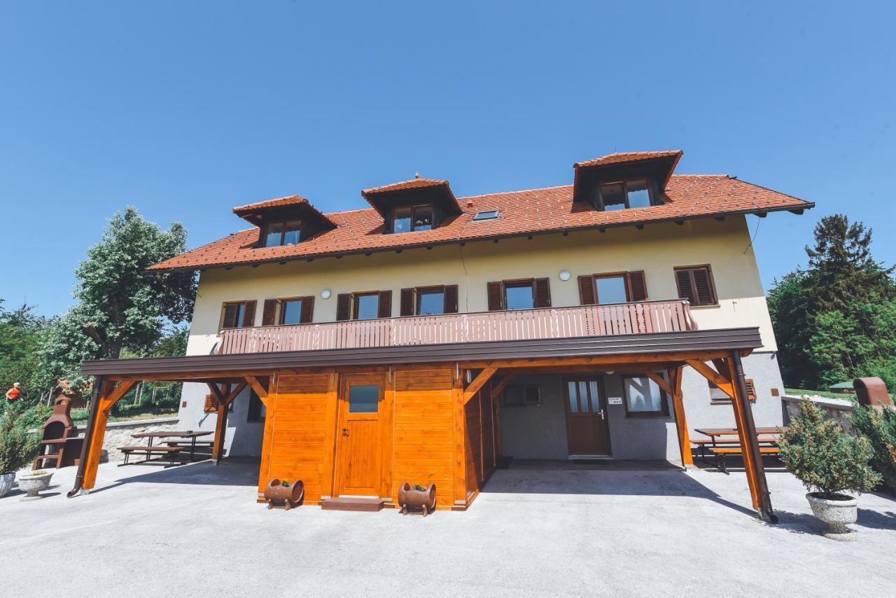 Jernej With Onsite Wellness * Brezice