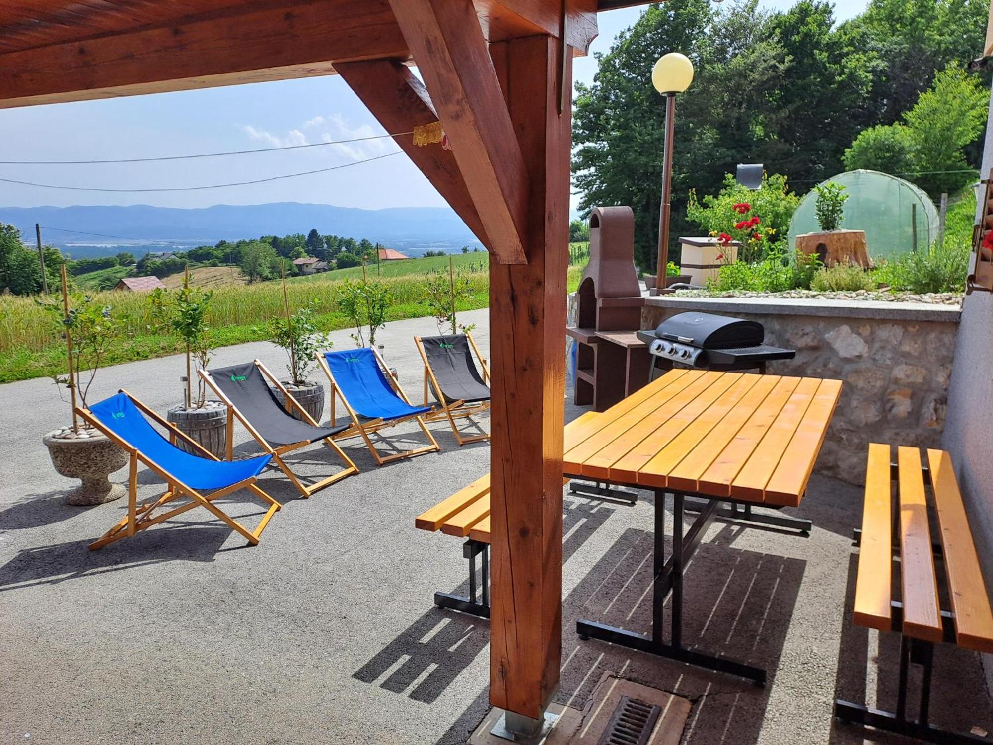 Apartment Jernej With Onsite Wellness *