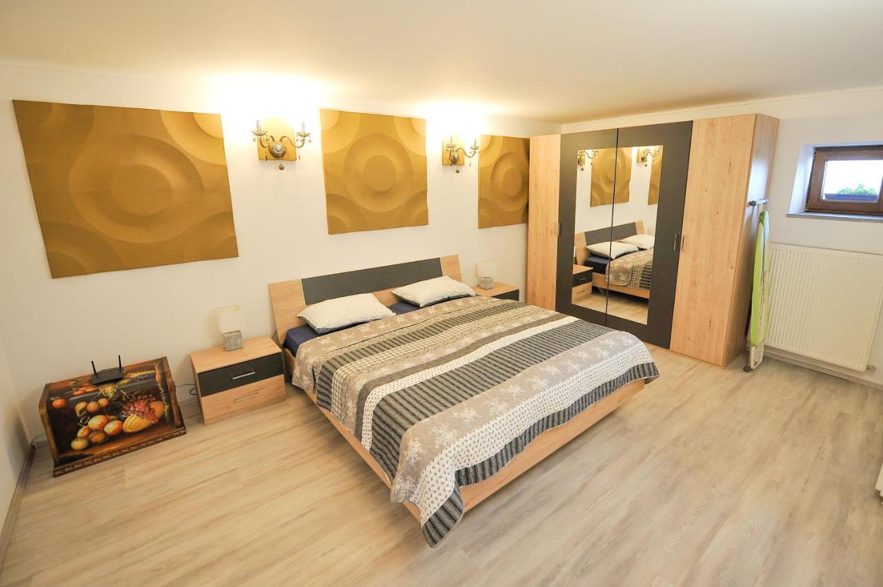 Jernej With Onsite Wellness Apartma