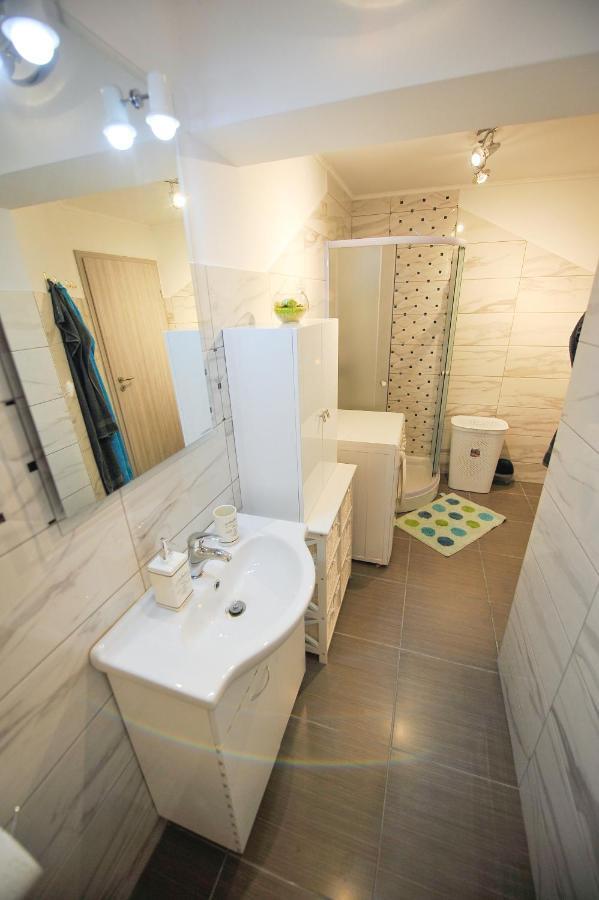Apartment Jernej With Onsite Wellness Brezice